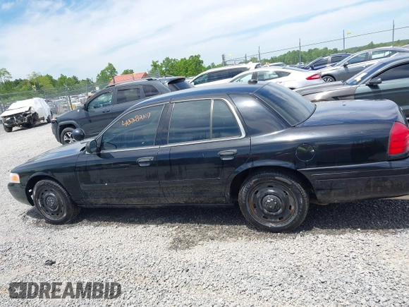 2005 Ford Police Interceptor z VIN 2FAHP71WX5X158807, wystawiony jako IAAI lot #42282107 z przebiegiem 153 787 mil mil oraz . Historia ofert i sprzedaży dostępna na DreamBid. Obrazek 14.