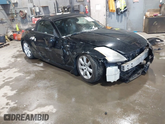 2004 Nissan 350Z Touring with VIN JN1AZ36AX4T014409, listed as a IAAI auction lot 41610945 with 86,756 mi miles. Bid and sale history available at carsss.com. Image 1.