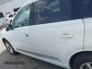 2018 Audi Q7 Premium Plus z VIN WA1LAAF74JD002648, wystawiony jako IAAI lot #42810341 z przebiegiem 92 541 mil mil oraz . Historia ofert i sprzedaży dostępna na DreamBid. Obrazek 14.
