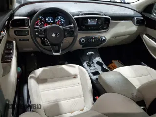 2017 Kia Sorento LX with VIN 5XYPGDA5XHG308469, listed as a Copart auction lot 52288925 with 77,454 mi miles and Salvage Title. Bid and sale history available at carsss.com. Image 8.