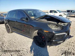 2014 Porsche Cayenne Turbo with VIN WP1AC2A23ELA87288, listed as a Copart auction lot 79527584 with 131,069 mi miles and Salvage title. Bid and sale history available at DreamBid. Image 4.