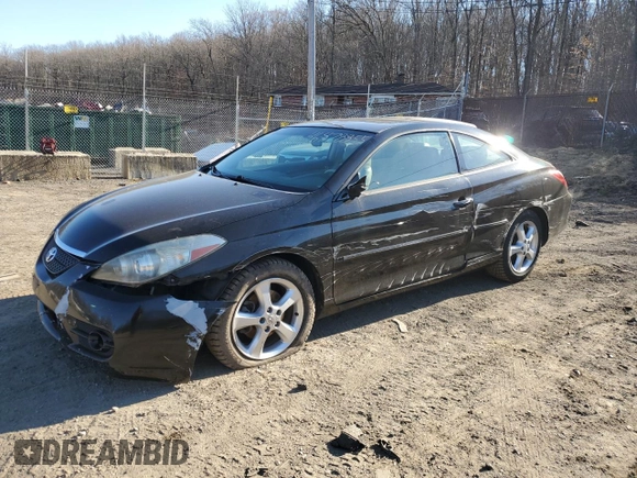 2008 Toyota Solara SE z VIN 4T1CA30P28U137966, wystawiony jako Copart lot #46878855 z przebiegiem 181 568 mil mil oraz Szkoda całkowita • Salvage title. Historia ofert i sprzedaży dostępna na DreamBid. Obrazek 1.