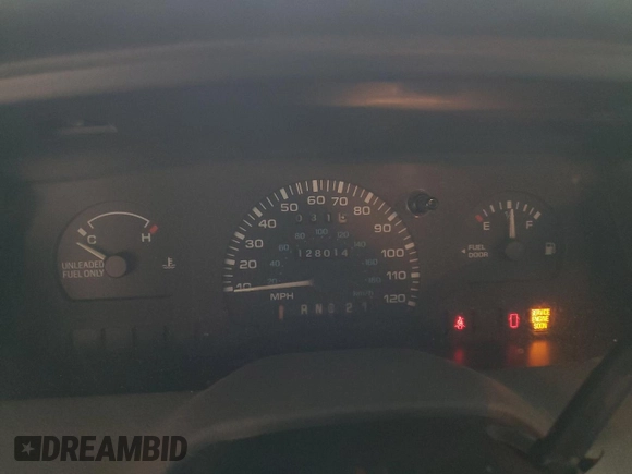 1998 Ford Windstar GL z VIN 2FMZA51U5WBC57452, wystawiony jako Copart lot #86218814 z przebiegiem 128 014 mil mil oraz Szkoda całkowita • Salvage title. Historia ofert i sprzedaży dostępna na DreamBid. Obrazek 9.