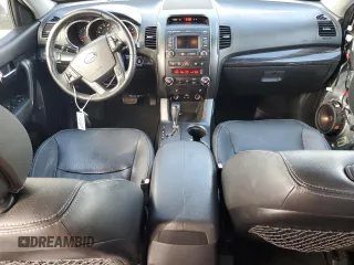 2012 Kia Sorento EX with VIN 5XYKU4A21CG235378, listed as a Copart auction lot 45337595 with 146,376 mi miles and Salvage Title. Bid and sale history available at carsss.com. Image 8.