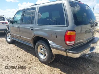 1998 Ford Explorer with VIN 1FMZU32X5WUB79785, listed as a IAAI auction lot 41958251 with 156,787 mi miles and . Bid and sale history available at DreamBid. Image 3.