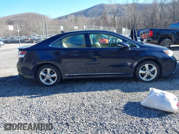 2010 Lexus HS 250h with VIN JTHBB1BAXA2038032, listed as a IAAI auction lot 41628486 with 207,054 mi miles and . Bid and sale history available at DreamBid. Image 13.
