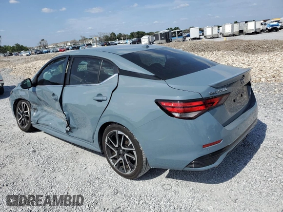 2024 Nissan Sentra SR z VIN 3N1AB8DV9RY386846, wystawiony jako Copart lot #55141905 z przebiegiem 4 591 mil mil oraz Szkoda całkowita • Salvage title. Historia ofert i sprzedaży dostępna na DreamBid. Obrazek 2.