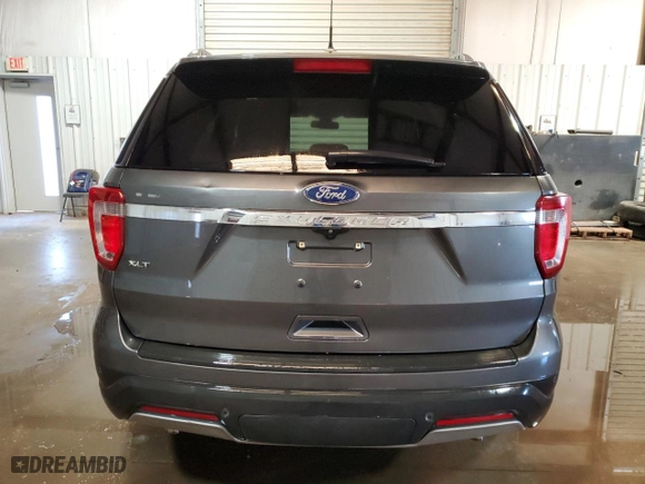 2019 Ford Explorer XLT with VIN 1FM5K7D86KGA08134, listed as a Copart auction lot 49121495 with 130,240 mi miles and Clean Title. Bid and sale history available at carsss.com. Image 6.