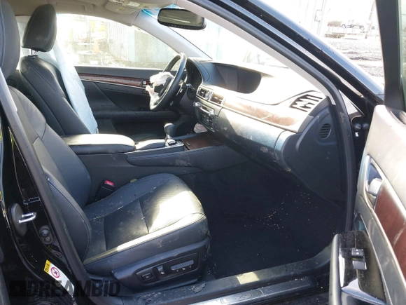 2013 Lexus GS 350 with VIN JTHBE1BL8D5000391, listed as a IAAI auction lot 41657139 with 107,391 mi miles. Bid and sale history available at carsss.com. Image 5.