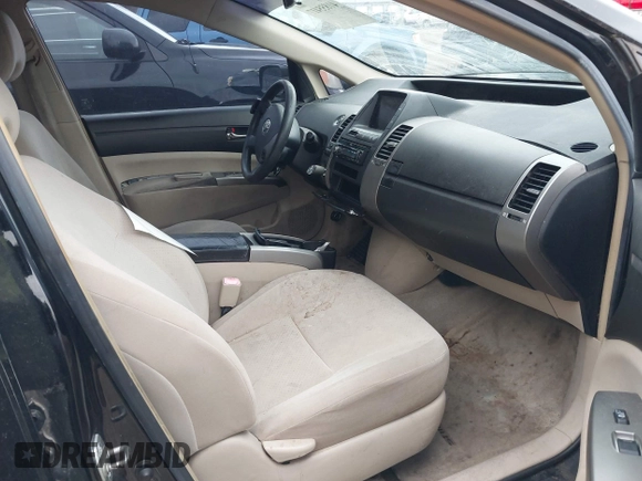 2005 Toyota Prius with VIN JTDKB20U153120011, listed as a IAAI auction lot 41855417 with 231,838 mi miles. Bid and sale history available at carsss.com. Image 5.