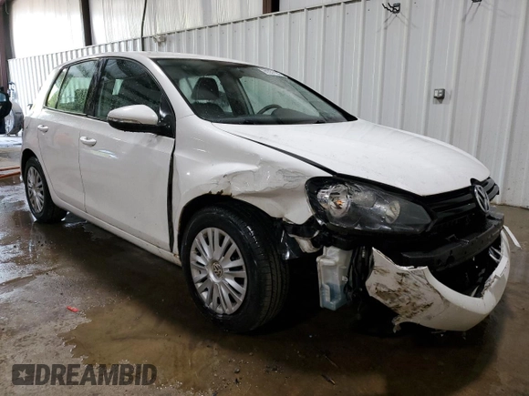 2014 Volkswagen Golf z VIN WVWDB7AJ5EW011768, wystawiony jako Copart lot #60351135 z przebiegiem 75 185 mil mil oraz Szkoda całkowita • Salvage title. Historia ofert i sprzedaży dostępna na DreamBid. Obrazek 4.