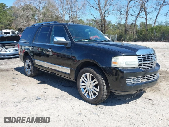 2007 Lincoln Navigator z VIN 5LMFU28547LJ15910, wystawiony jako IAAI lot #41851252 z przebiegiem 296 145 mil mil oraz . Historia ofert i sprzedaży dostępna na DreamBid. Obrazek 1.