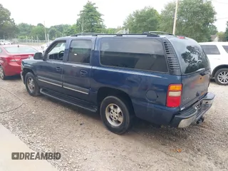 2002 Chevrolet Suburban LT with VIN 1GNEC16Z92R309836, listed as a IAAI auction lot 42423341 with 258,700 mi miles and . Bid and sale history available at DreamBid. Image 3.