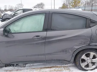 2017 Honda HR-V LX with VIN 3CZRU6H35HG703155, listed as a IAAI auction lot 41208172 with 85,713 mi miles. Bid and sale history available at carsss.com. Image 14.