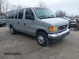 2006 Ford Econoline Passenger XL with VIN 1FBSS31L06HB18030, listed as a IAAI auction lot 41510348 with 189,861 mi miles and . Bid and sale history available at carsss.com. Image 1.