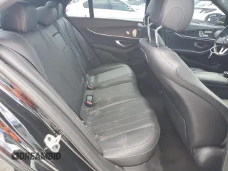 2019 Mercedes-Benz E 450 z VIN WDDZF6JB3KA515912, wystawiony jako Copart lot #56848545 z przebiegiem 78 582 mil mil oraz Nie do naprawy • Non repairable. Historia ofert i sprzedaży dostępna na DreamBid. Obrazek 10.
