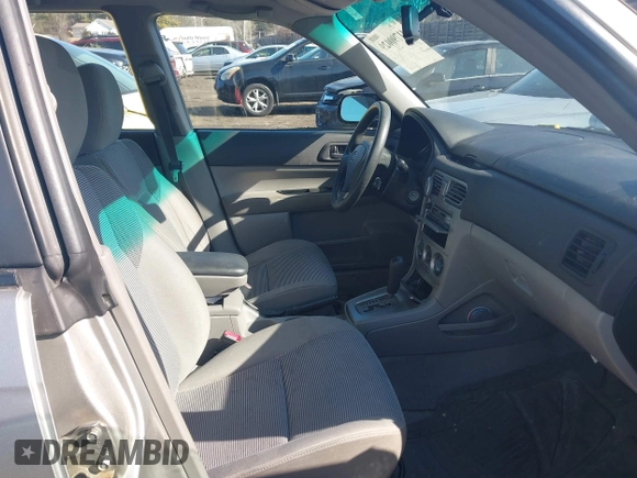 2006 Subaru Forester 2.5 X with VIN JF1SG63666H754415, listed as a IAAI auction lot 41790029 with 206,334 mi miles. Bid and sale history available at carsss.com. Image 5.