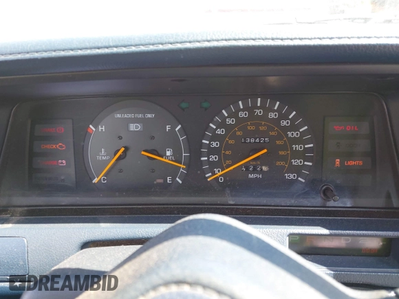 1990 Toyota Camry z VIN JT2SV21E9L0352085, wystawiony jako IAAI lot #42419588 z przebiegiem 138 425 mil mil oraz . Historia ofert i sprzedaży dostępna na DreamBid. Obrazek 7.