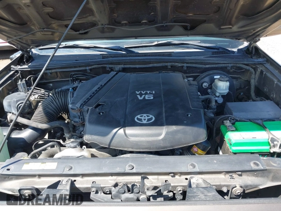 2015 Toyota Tacoma PreRunner with VIN 3TMJU4GN8FM185826, listed as a IAAI auction lot 42181952 with 229,936 mi miles and . Bid and sale history available at DreamBid. Image 10.