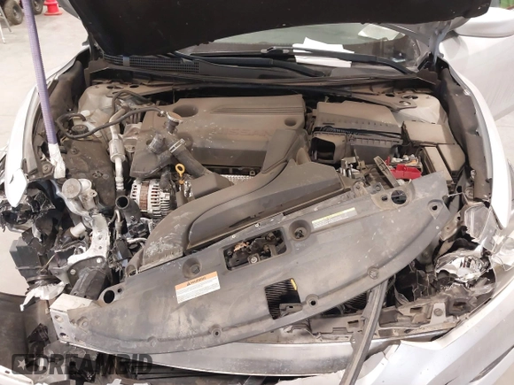 2018 Nissan Altima 2.5 SR with VIN 1N4AL3AP5JC294624, listed as a IAAI auction lot 41701907 with 89,340 mi miles. Bid and sale history available at carsss.com. Image 10.