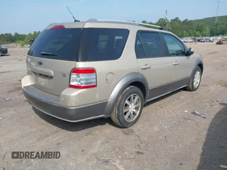 2008 Ford Taurus X SEL with VIN 1FMDK05W58GA17450, listed as a IAAI auction lot 42144238 with 190,621 mi miles and . Bid and sale history available at DreamBid. Image 4.