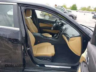 2014 Cadillac ATS Standard AWD z VIN 1G6AG5RX7E0131482, wystawiony jako IAAI lot #42188512 z przebiegiem 53 941 mil mil oraz . Historia ofert i sprzedaży dostępna na DreamBid. Obrazek 5.