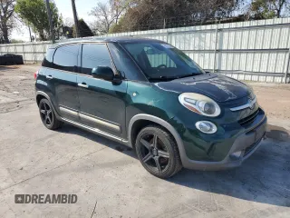 2014 FIAT 500L Trekking with VIN ZFBCFADH4EZ010618, listed as a Copart auction lot 86151684 with 191,567 mi miles and Clean Title. Bid and sale history available at carsss.com. Image 4.