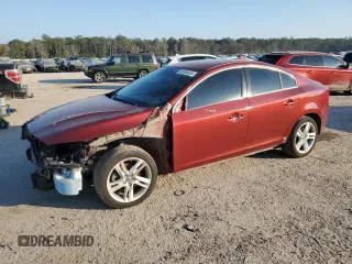 2015 Volvo S60 T5 Drive-E Premier with VIN YV126MFK6F2348951, listed as a Copart auction lot 88104035 with 95,478 mi miles and Salvage Title. Bid and sale history available at carsss.com. Image 1.