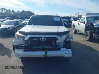2014 Toyota 4Runner SR5 with VIN JTEZU5JR7E5078562, listed as a IAAI auction lot 41633470 with 274,757 mi miles and . Bid and sale history available at DreamBid. Image 12.