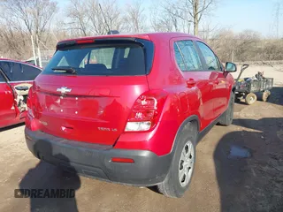2015 Chevrolet Trax LS with VIN KL7CJKSB5FB061777, listed as a IAAI auction lot 41764889 with 179,410 mi miles. Bid and sale history available at carsss.com. Image 4.
