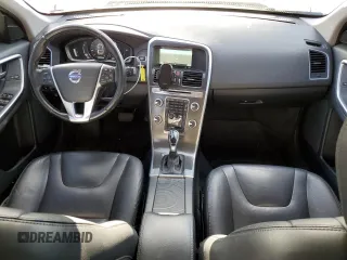 2016 Volvo XC60 T5 Premier с VIN YV4612RK3G2785987, выставлен на аукционе Copart как лот 56304055 с пробегом 153 394 миль миль и Списание • Salvage title. История ставок и продаж доступна на DreamBid. Изображение 8.