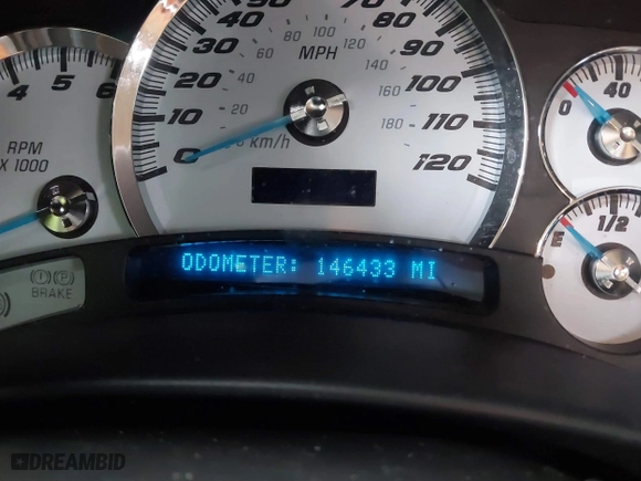 2004 Chevrolet Silverado 1500 Work Truck with VIN 1GCEC19X94Z322009, listed as a IAAI auction lot 41512046 with 146,433 mi miles. Bid and sale history available at carsss.com. Image 15.