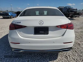 2023 Mercedes-Benz C 300 z VIN W1KAF4GB9PR087460, wystawiony jako Copart lot #53152195 z przebiegiem Nie podano mil oraz Szkoda całkowita • Salvage title. Historia ofert i sprzedaży dostępna na DreamBid. Obrazek 6.