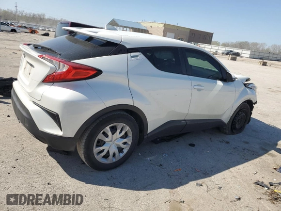 2019 Toyota C-HR XLE with VIN NMTKHMBX2KR098238, listed as a Copart auction lot 52338025 with 57,933 mi miles and Salvage Title. Bid and sale history available at DreamBid. Image 3.