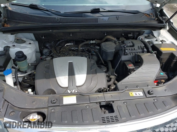2013 Kia Sorento LX with VIN 5XYKT4A20DG360991, listed as a IAAI auction lot 42258999 with 129,278 mi miles and . Bid and sale history available at DreamBid. Image 10.