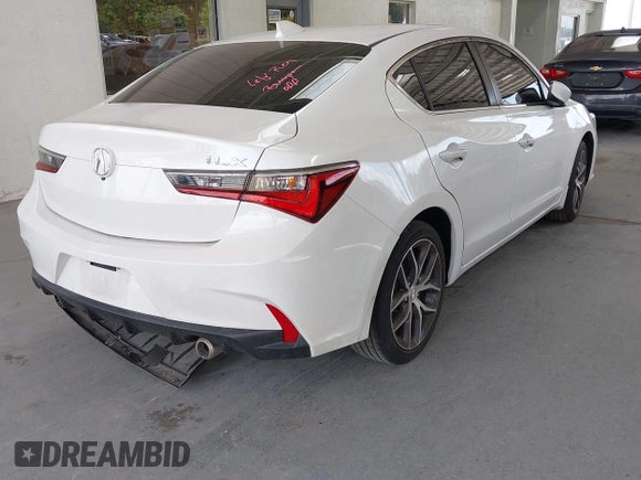 2022 Acura ILX Premium with VIN 19UDE2F77NA001829, listed as a IAAI auction lot 42470192 with 42,939 mi miles and . Bid and sale history available at DreamBid. Image 4.