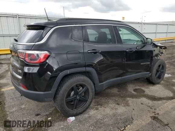 2017 Jeep Compass Latitude z VIN 3C4NJDBB1HT650771, wystawiony jako Copart lot #58190405 z przebiegiem 93 470 mil mil oraz Szkoda całkowita • Salvage title. Historia ofert i sprzedaży dostępna na DreamBid. Obrazek 3.