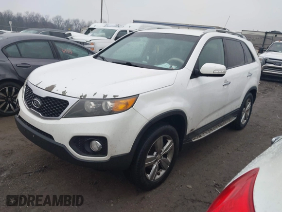 2012 Kia Sorento EX with VIN 5XYKUCA69CG230619, listed as a IAAI auction lot 41453956 with 161,778 mi miles. Bid and sale history available at carsss.com. Image 2.
