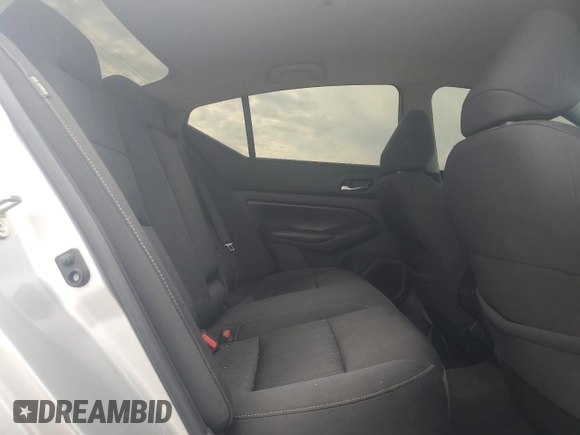 2019 Nissan Altima S z VIN 1N4BL4BV6KC186893, wystawiony jako Copart lot #56548915 z przebiegiem 154 357 mil mil oraz Czysty tytuł • Clean title. Historia ofert i sprzedaży dostępna na DreamBid. Obrazek 10.