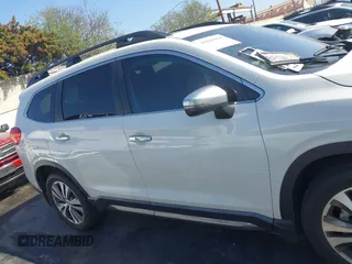 2020 Subaru Ascent Touring z VIN 4S4WMARD8L3439259, wystawiony jako IAAI lot #41643038 z przebiegiem 50 260 mil mil oraz . Historia ofert i sprzedaży dostępna na DreamBid. Obrazek 13.