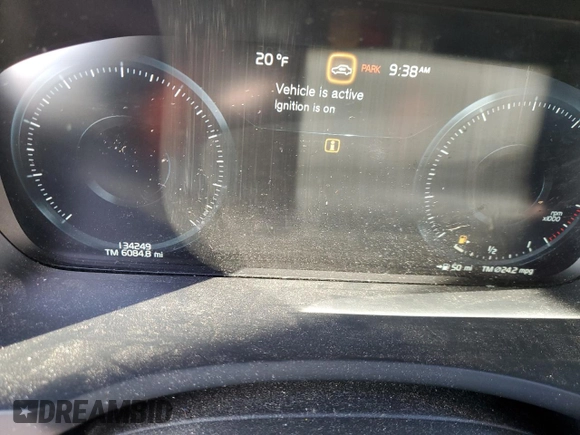 2016 Volvo XC90 Momentum with VIN YV4102XK7G1059071, listed as a Copart auction lot 89125005 with 134,249 mi miles and Clean Title. Bid and sale history available at carsss.com. Image 9.