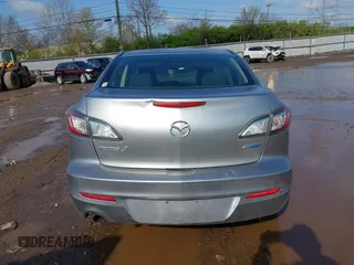 2013 Mazda 3 i Touring with VIN JM1BL1VP5D1750277, listed as a IAAI auction lot 42010525 with 174,192 mi miles and . Bid and sale history available at carsss.com. Image 17.