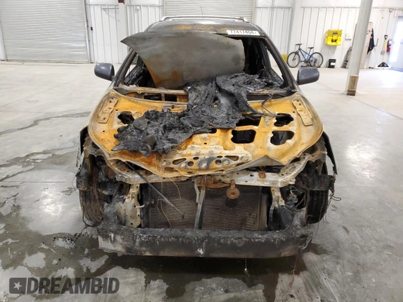 2009 Pontiac Vibe with VIN 5Y2SM67039Z411455, listed as a Copart auction lot 77417404 with Not Provided miles and Salvage Title. Bid and sale history available at carsss.com. Image 5.