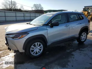 2022 Toyota Corolla Cross L with VIN 7MUAAABG7NV011685, listed as a Copart auction lot 50250475 with 26,381 mi miles and Salvage title. Bid and sale history available at DreamBid. Image 1.