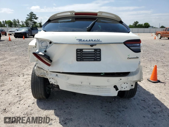 2021 Maserati Levante GranSport with VIN ZN661XUS4MX359617, listed as a Copart auction lot 49903043 with 28,426 mi miles. Bid and sale history available at carsss.com. Image 6.