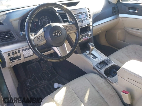 2010 Subaru Outback Premium All-Weather Anniversary z VIN 4S4BRBGC0A3367406, wystawiony jako IAAI lot #41294866 z przebiegiem 152 570 mil mil oraz . Historia ofert i sprzedaży dostępna na DreamBid. Obrazek 12.
