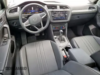 2023 Volkswagen Tiguan SE with VIN 3VVNB7AX2PM095304, listed as a Copart auction lot 56886785 with 29,894 mi miles and Salvage title. Bid and sale history available at DreamBid. Image 8.
