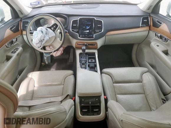 2019 Volvo XC90 Inscription z VIN YV4A22PL0K1445651, wystawiony jako Copart lot #56544015 z przebiegiem 124 029 mil mil oraz Szkoda całkowita • Salvage title. Historia ofert i sprzedaży dostępna na DreamBid. Obrazek 8.