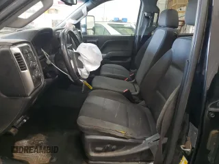 2018 Chevrolet Silverado 3500HD LT with VIN 1GC4KZCY0JF148536, listed as a Copart auction lot 44892825 with 123,280 mi miles and Salvage Title. Bid and sale history available at DreamBid. Image 7.
