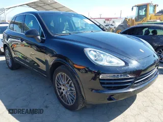 2012 Porsche Cayenne S Hybrid with VIN WP1AE2A23CLA93096, listed as a IAAI auction lot 41972843 with 79,139 mi miles. Bid and sale history available at carsss.com. Image 1.